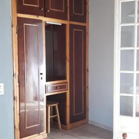 Sofia's Acharavi Corfu. Apartamento